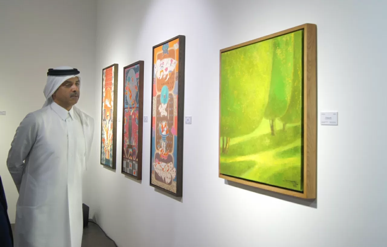Triển lãm giới thiệu tới công chúng Qatar và bạn bè quốc tế những tác phẩm đặc sắc của ba hoạ sĩ Việt Nam thuộc các thế hệ và trường phái khác nhau. (Nguồn: ĐSQ Việt Nam tại Qatar)